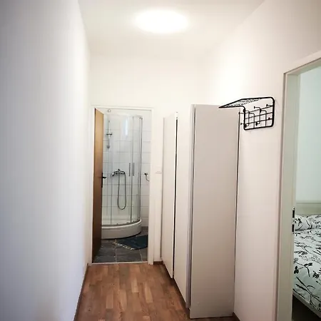 Maximilian #2 Apartment *